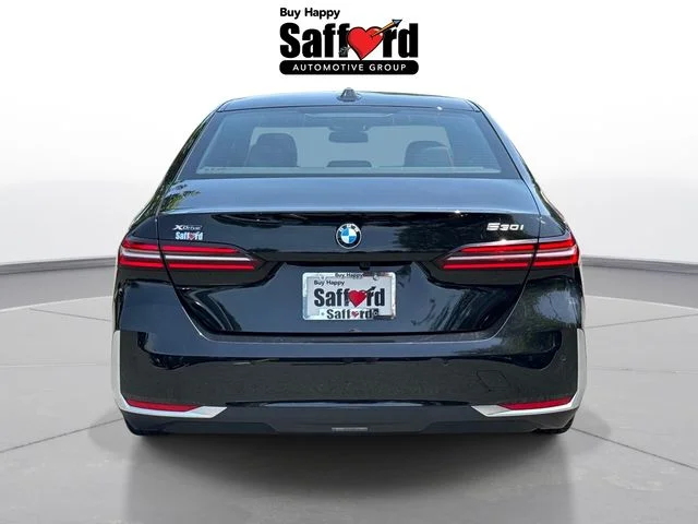Used 2026 Black BMW 530i xDrive image 7