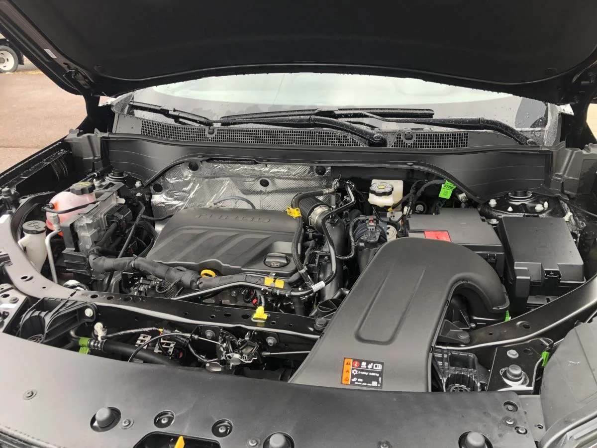 New 2026 Black Chevrolet Fwd 4dr Lt image 20
