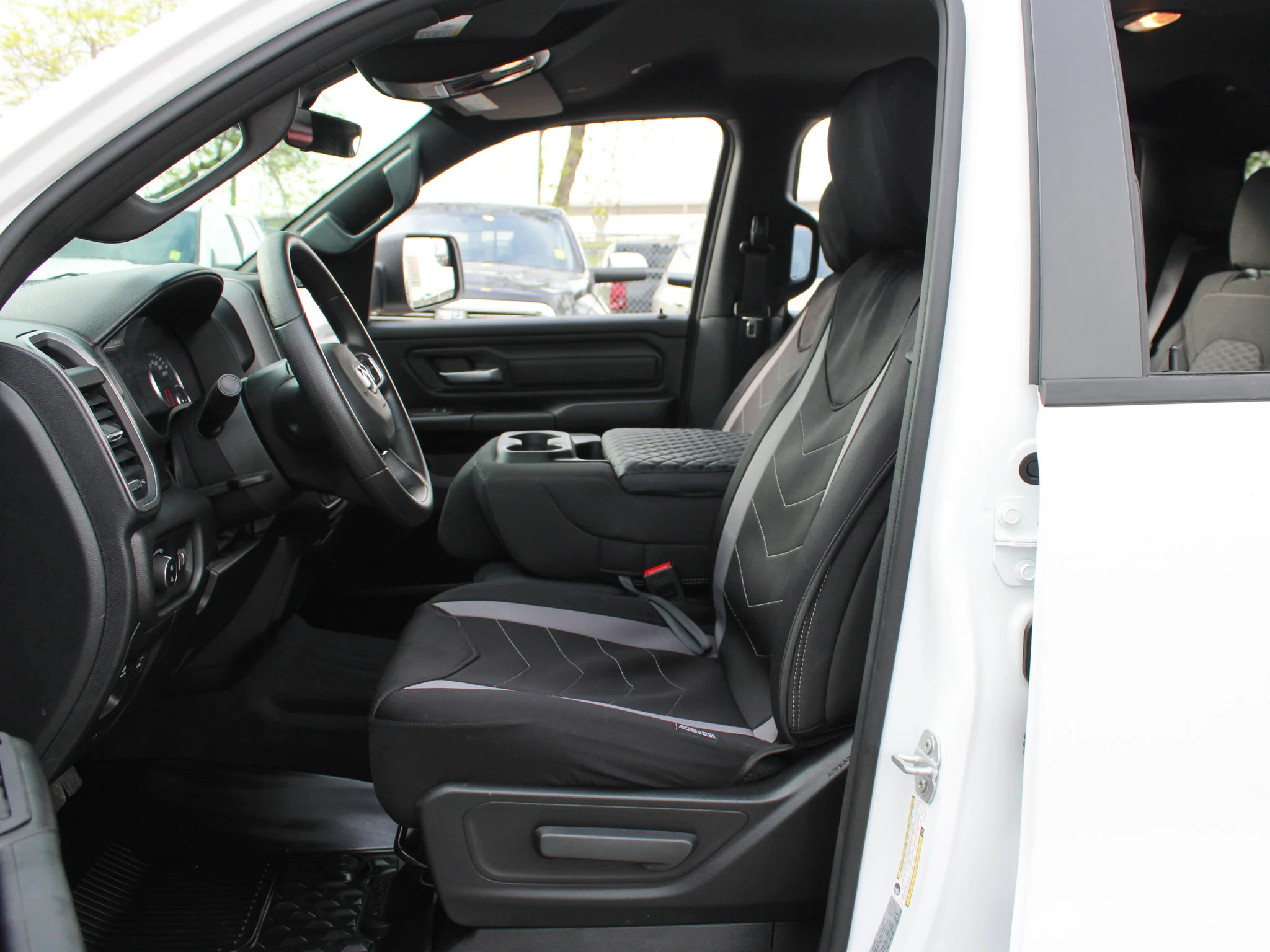 Certified Used 2026 White RAM Warlock * Twin-Turbo | Adaptive Cruise | Apple CarPlay | Bed Utility Group | Remote Start image 3