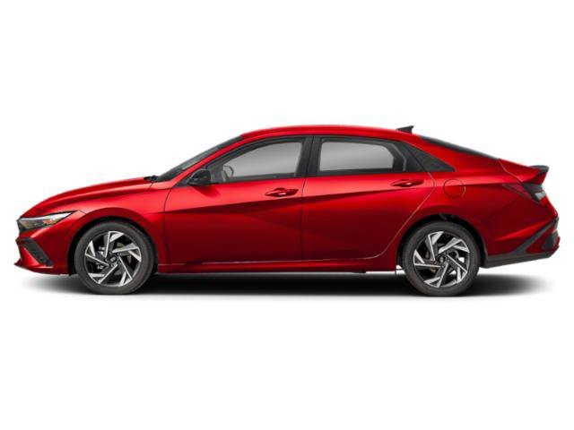 Used 2025 Ultimate Red Hyundai SEL Sport image 3