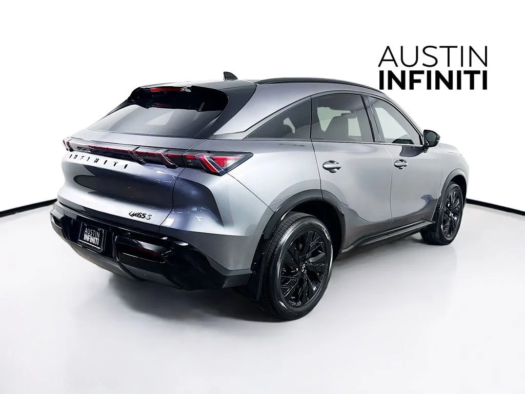 New 2027 Gray INFINITI SPORT image 7
