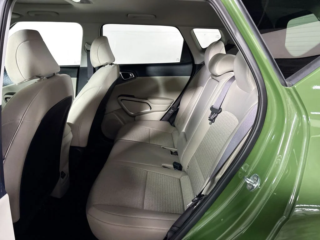 Used 2023 Green Kia EX image 21