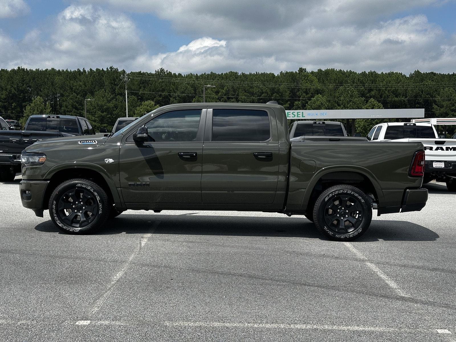 New 2026 Tank RAM Big Horn image 5