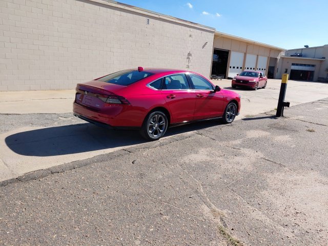 New 2026 Radiant Red Metallic Honda EX-L image 3