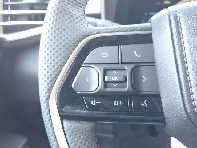 Used 2026 Gray Toyota Platinum image 28