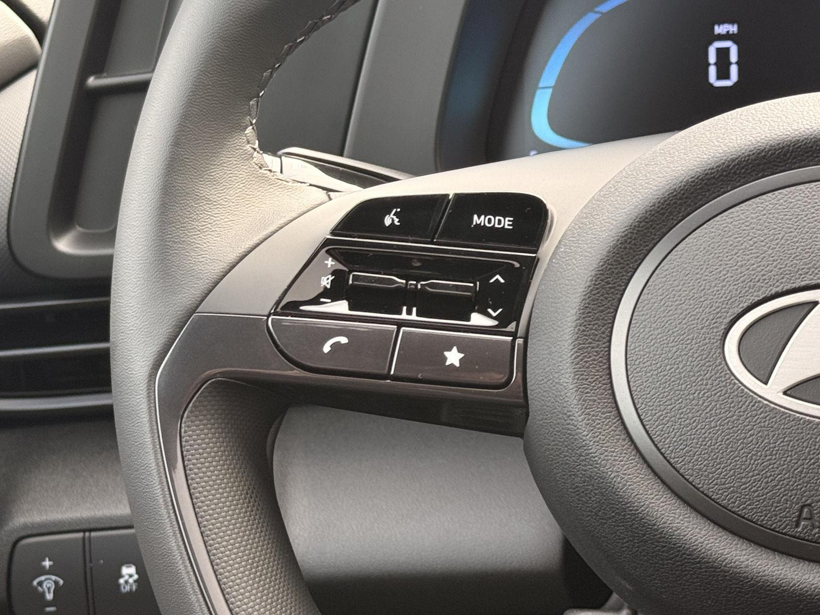 New 2026 Amazon Gray Hyundai SEL Sport image 20