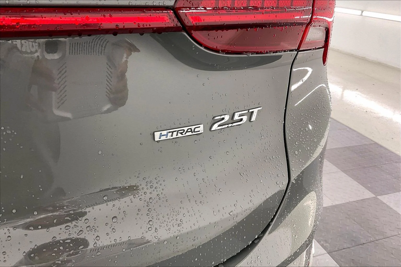 Used 2023 Hampton Gray Hyundai Calligraphy image 7