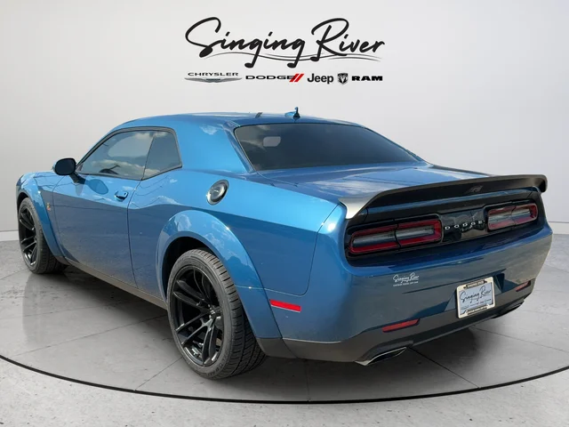 Used 2020 Blue Dodge R/T Scat Pack Widebody image 5