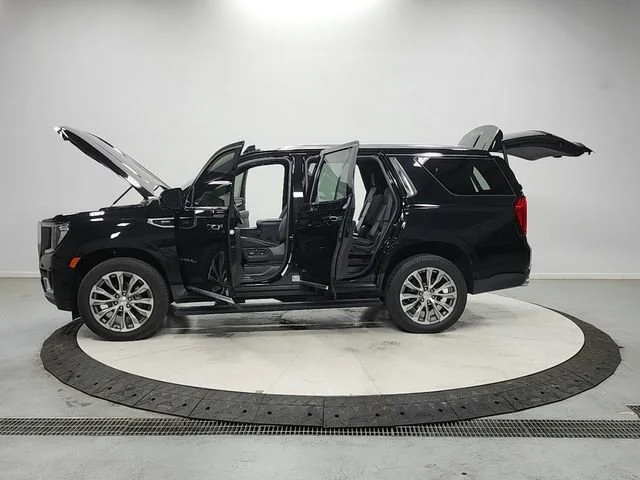 Used 2021 Onyx Black GMC Denali image 12