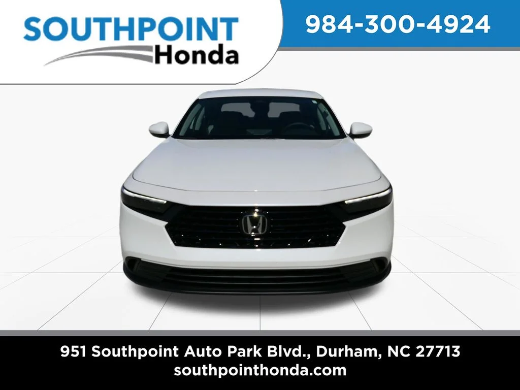 New 2026 Platinum White Pearl Honda LX image 2
