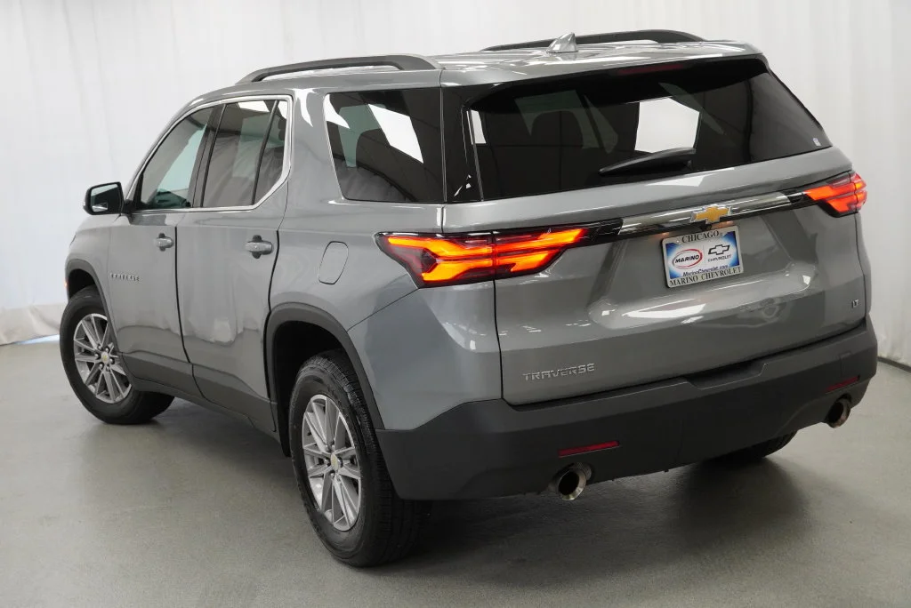 Used 2023 STERLING GRAY METALLIC Chevrolet LT Cloth image 27