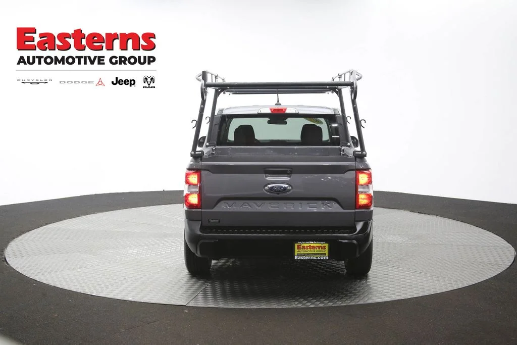 Used 2023 Gray Ford XLT image 35