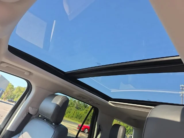 Used 2025 Blue Ford Active image 32