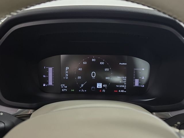 Used 2019 Black / Stone Volvo T5 Momentum image 16