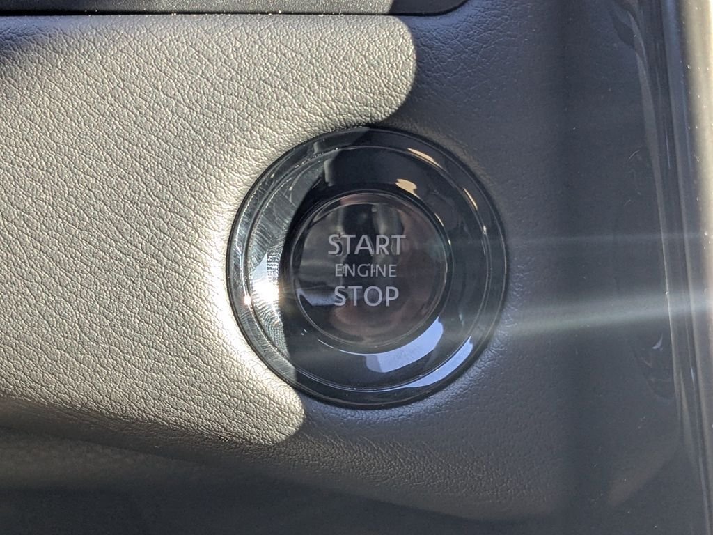 2025 Nissan Armada PRO-4X - Photo 30