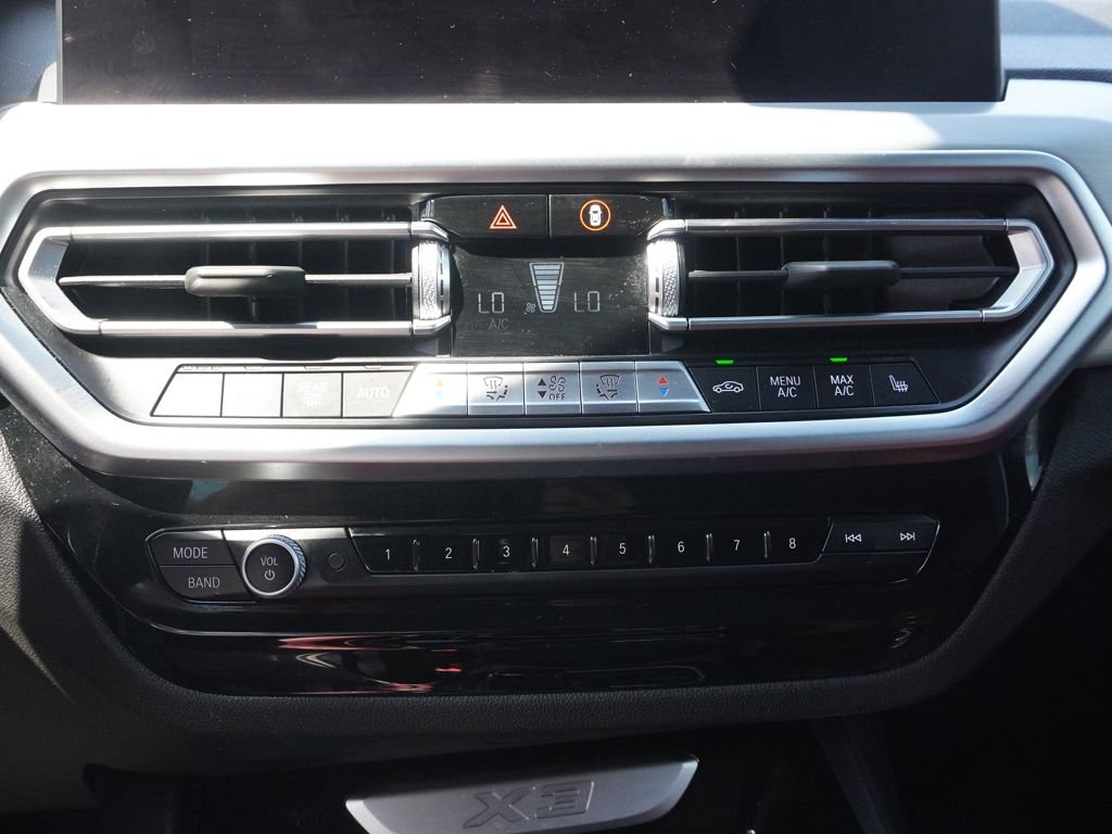 Used 2023 Black BMW xDrive30i image 51