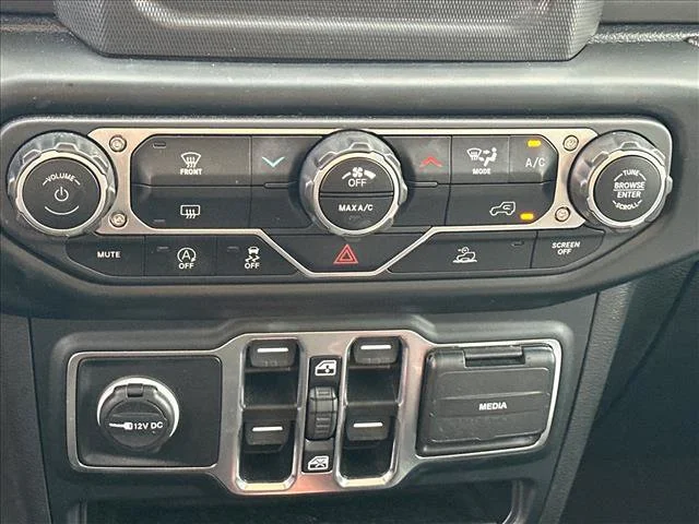 Used 2023 Gray Jeep Sport S image 27
