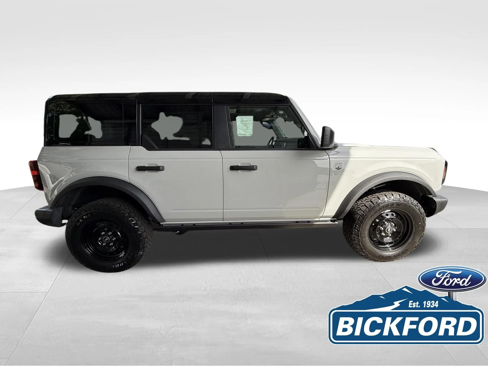 New 2026 White Ford Big Bend image 4