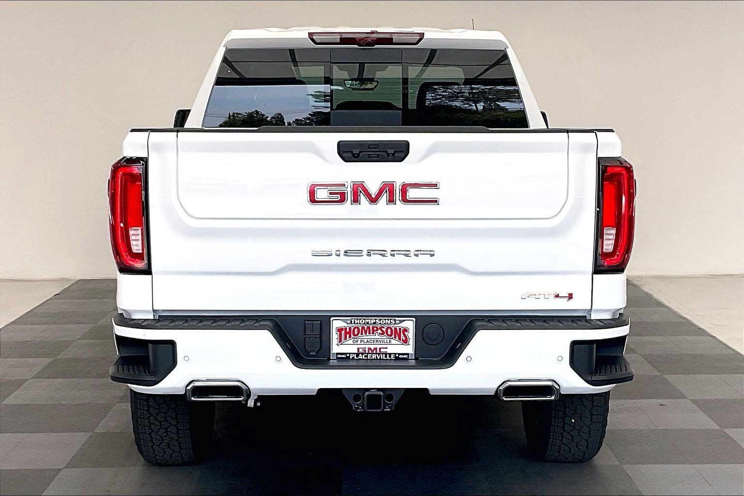 2026 GMC Sierra 1500 AT4 - Photo 3