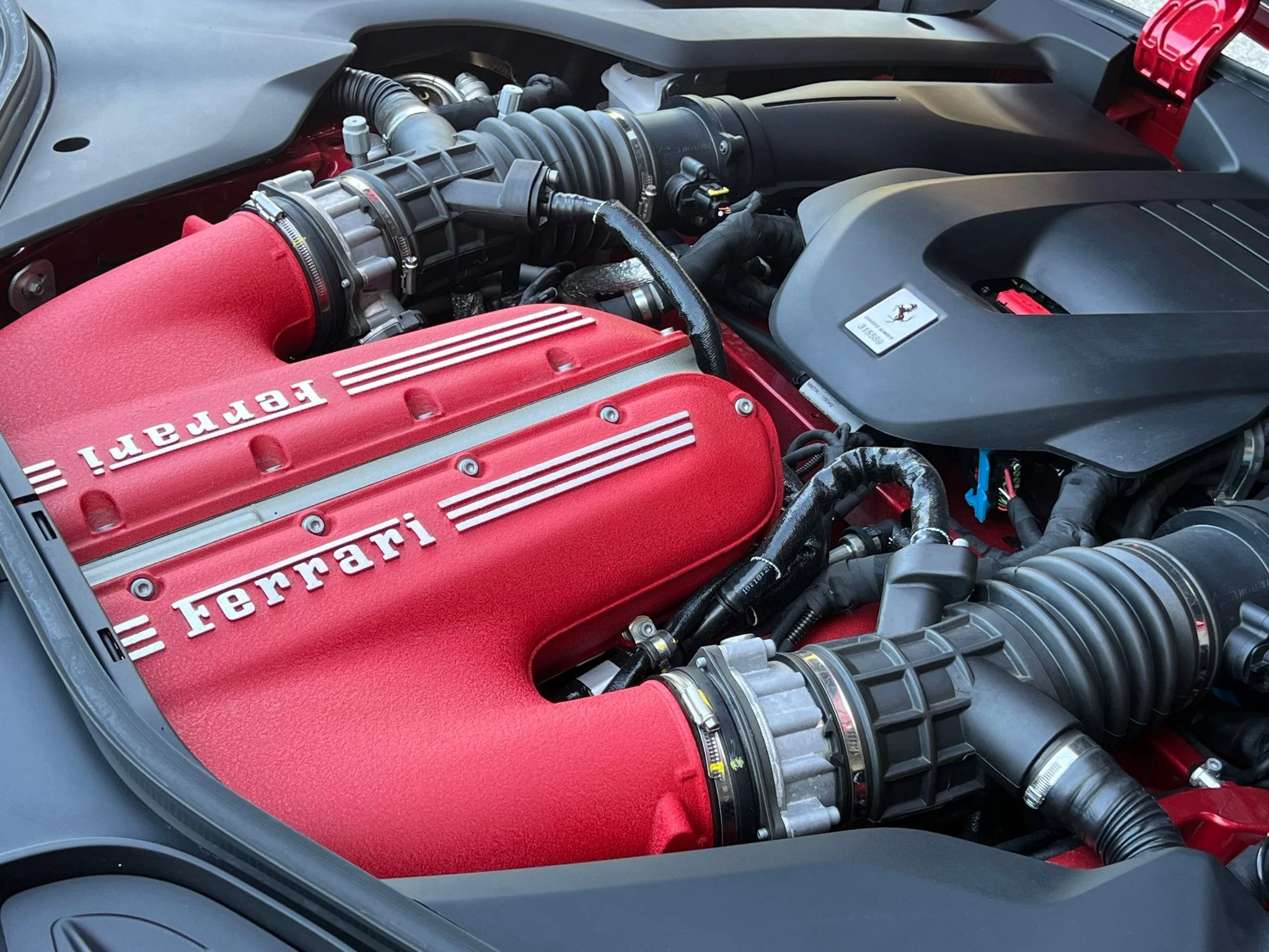 Used 2025  Ferrari Base image 41