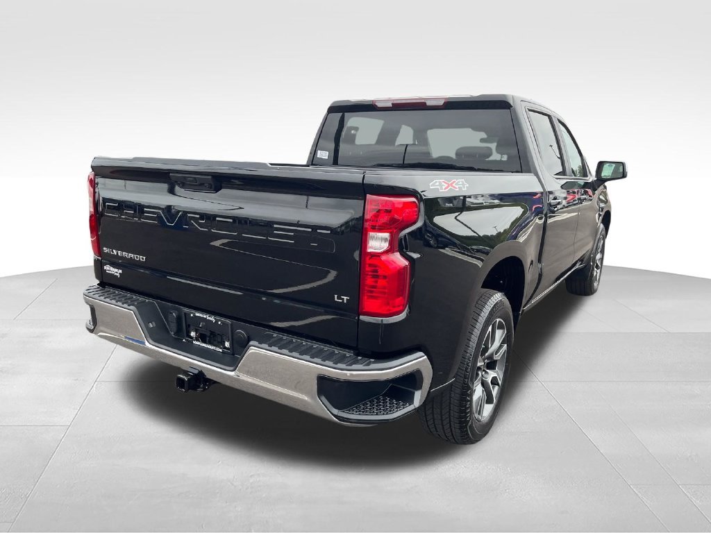 Used 2024 Black Chevrolet LT image 5