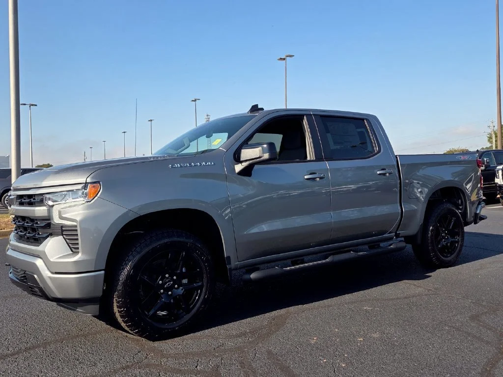 New 2026 Sterling Gray Metallic Chevrolet RST image 27