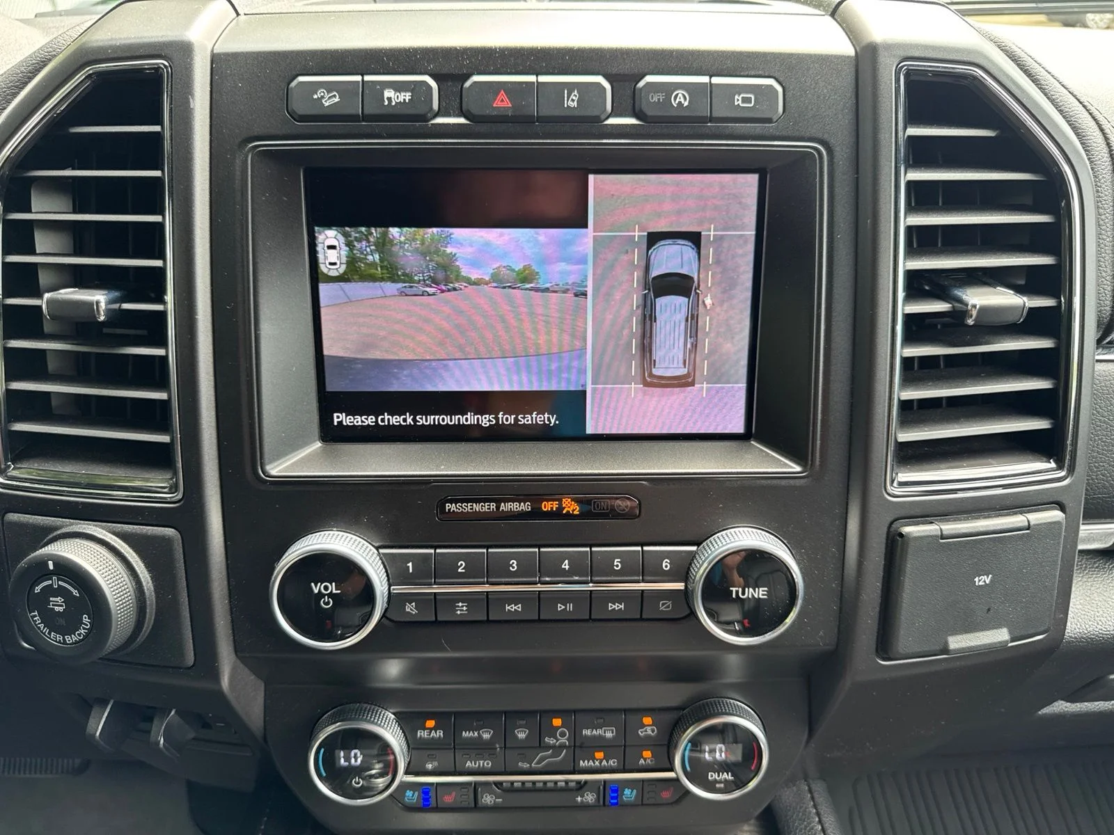 Used 2021 Gray Ford Limited image 25