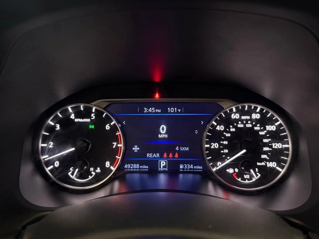 Used 2025 Gun Metallic Nissan 2.5 SV image 24