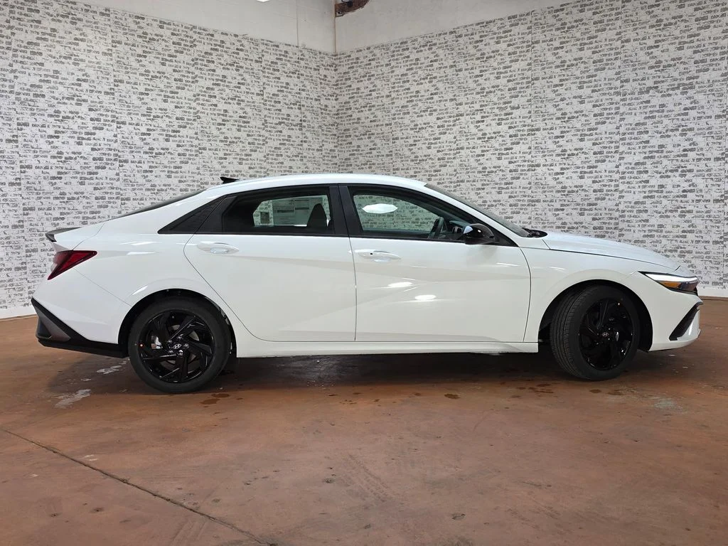 New 2026 Serenity White Pearl Hyundai SEL Sport image 6