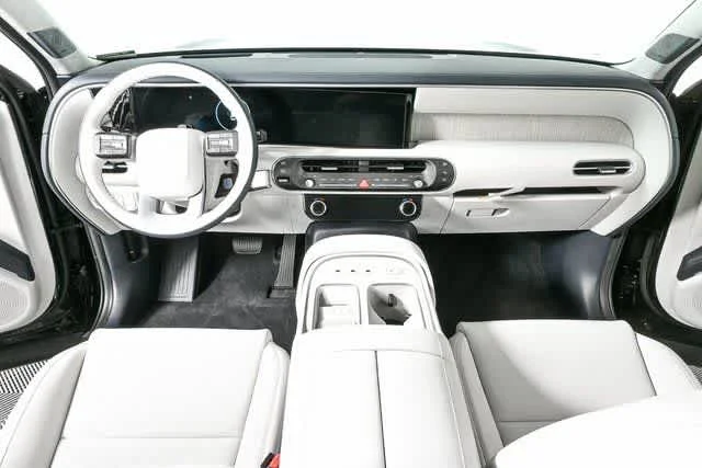 New 2026 Abyss Black Pearl Hyundai Calligraphy AWD image 28