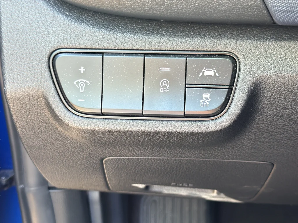 Used 2023 Blue Kia S image 29