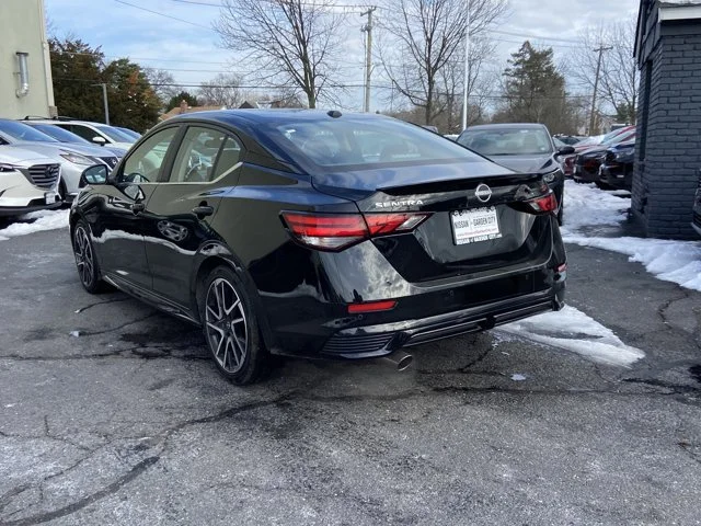 Certified Used 2025 Super Black Nissan SR image 6
