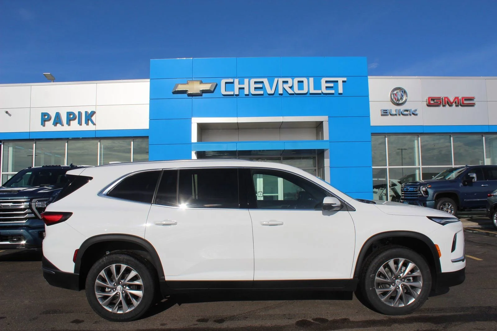 2026 Buick Enclave Preferred AWD's photo