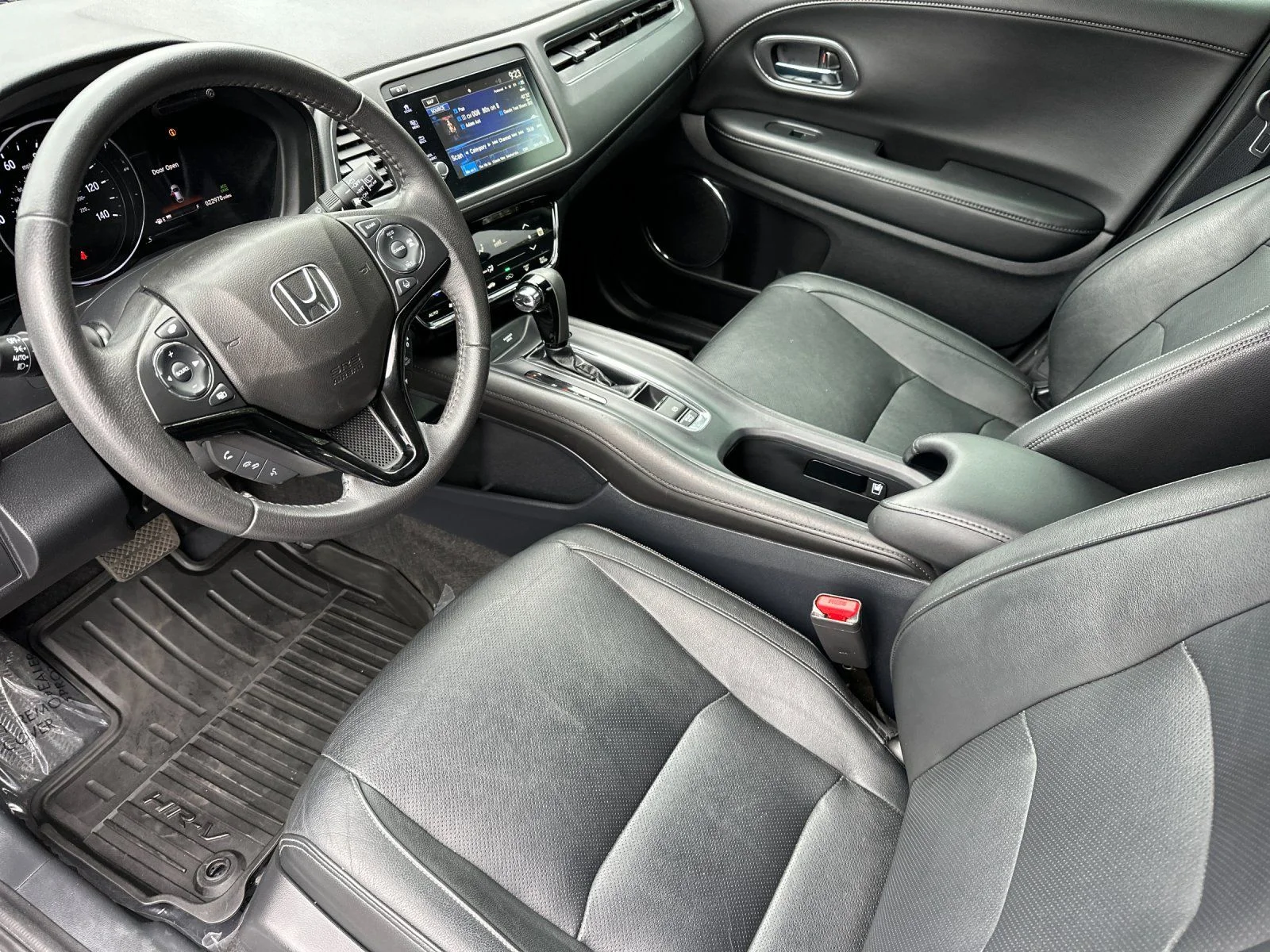 2021 Honda HR-V Touring - Photo 9