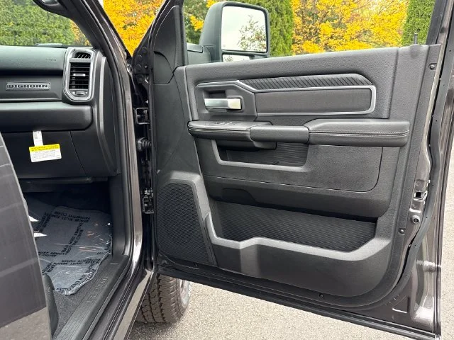 New 2026 Granite Crystal Metallic Clearcoat Ram Big Horn image 23