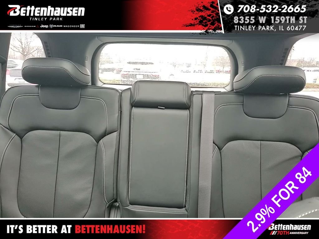 New 2026 Baltic Gray Metallic Clear-Coat Exterior Paint Jeep Limited Reserve image 25