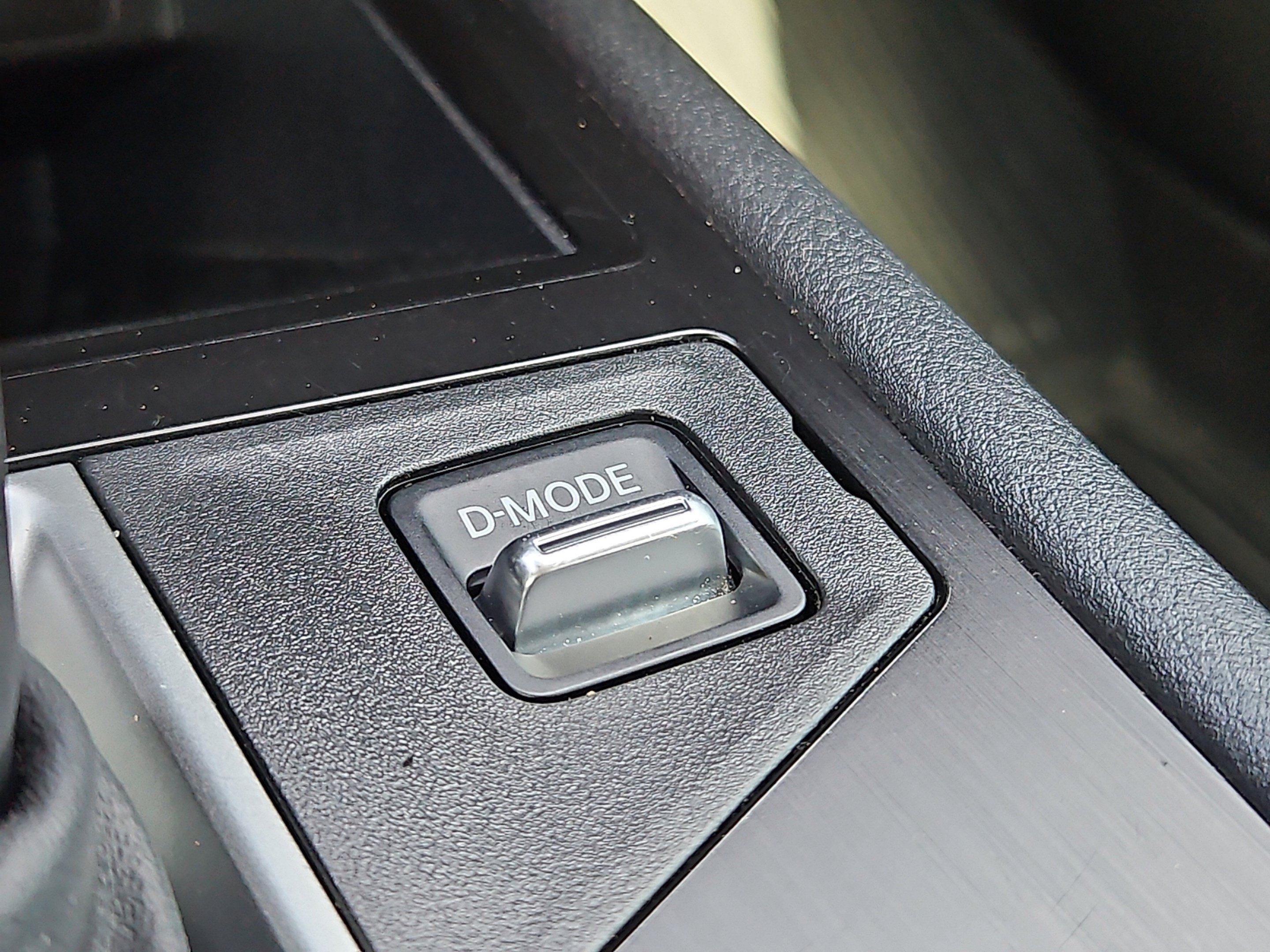 Used 2025 Super Black Nissan SV image 24