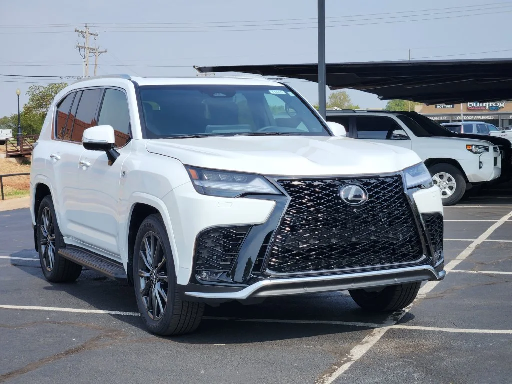 New 2026 Ultra White Lexus 600 F SPORT image 2