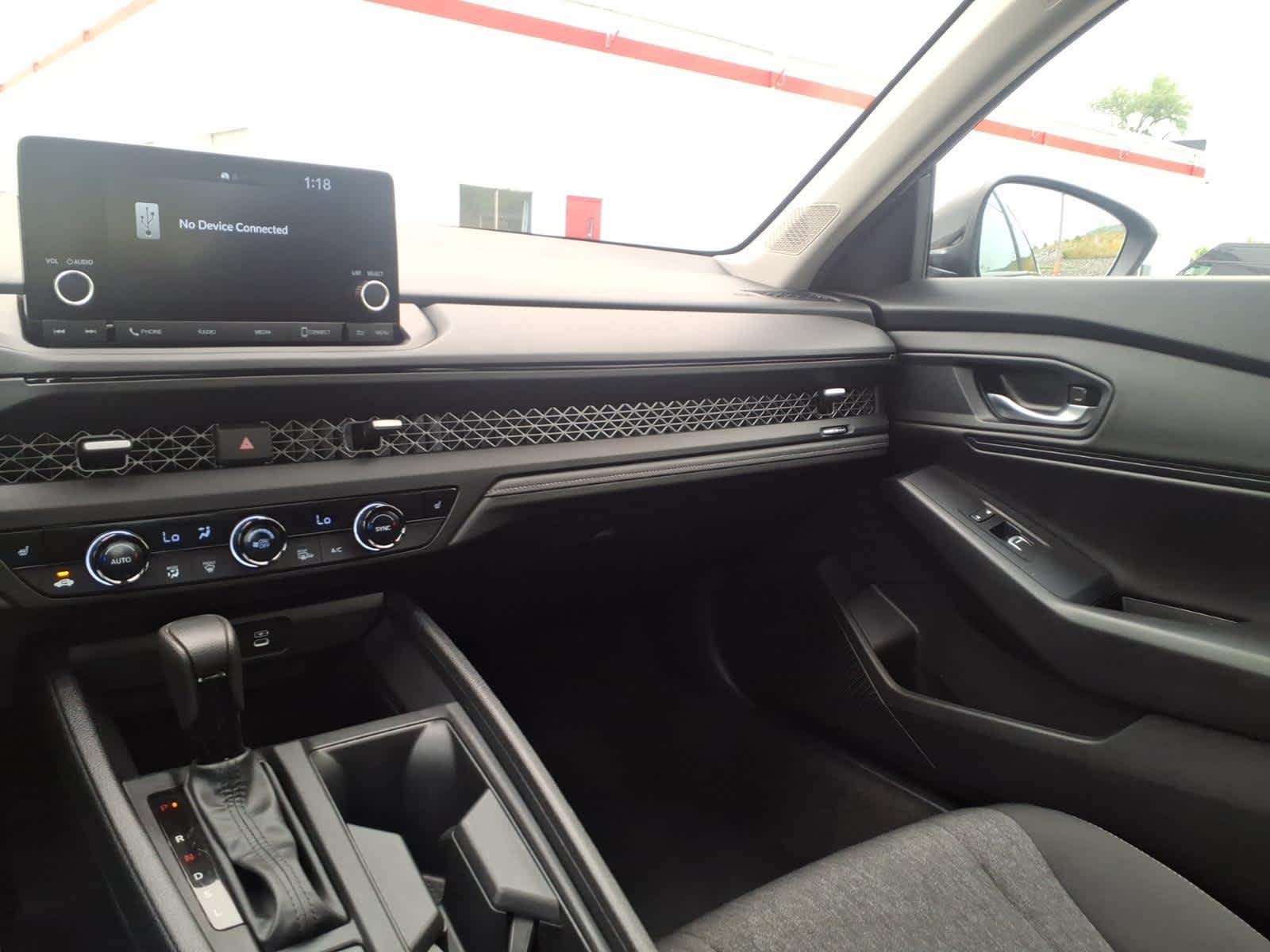 2024 Honda Accord EX - Photo 14