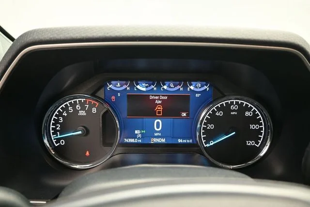 Used 2023 Black Ford XLT image 18