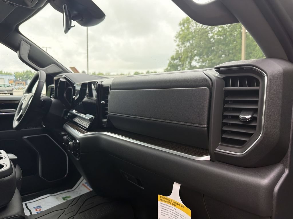 New 2026 Sterling Gray Metallic Chevrolet LT image 29