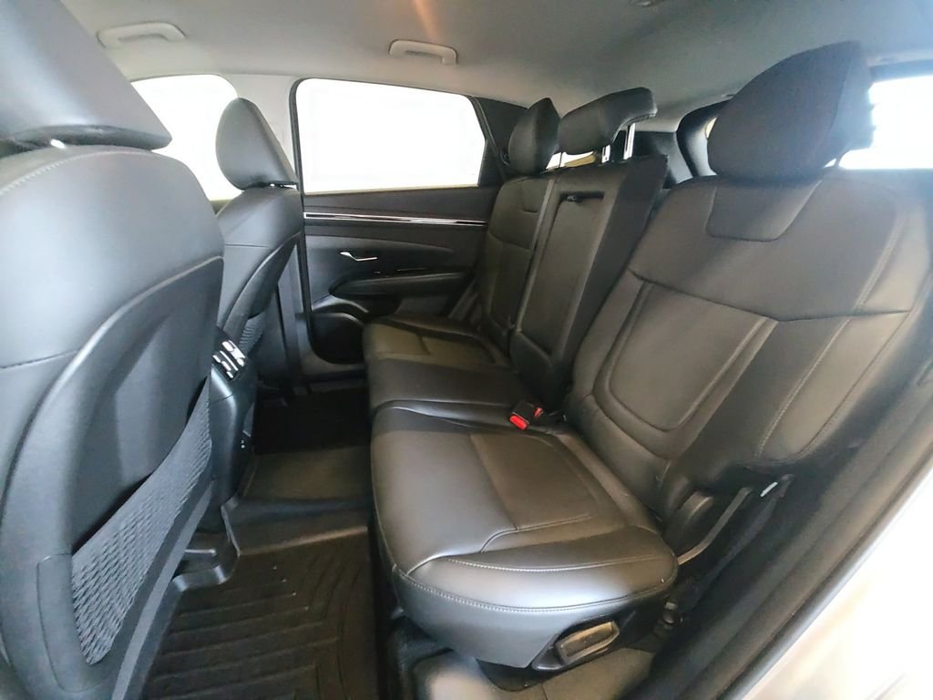 Used 2023 Silver Hyundai XRT image 22