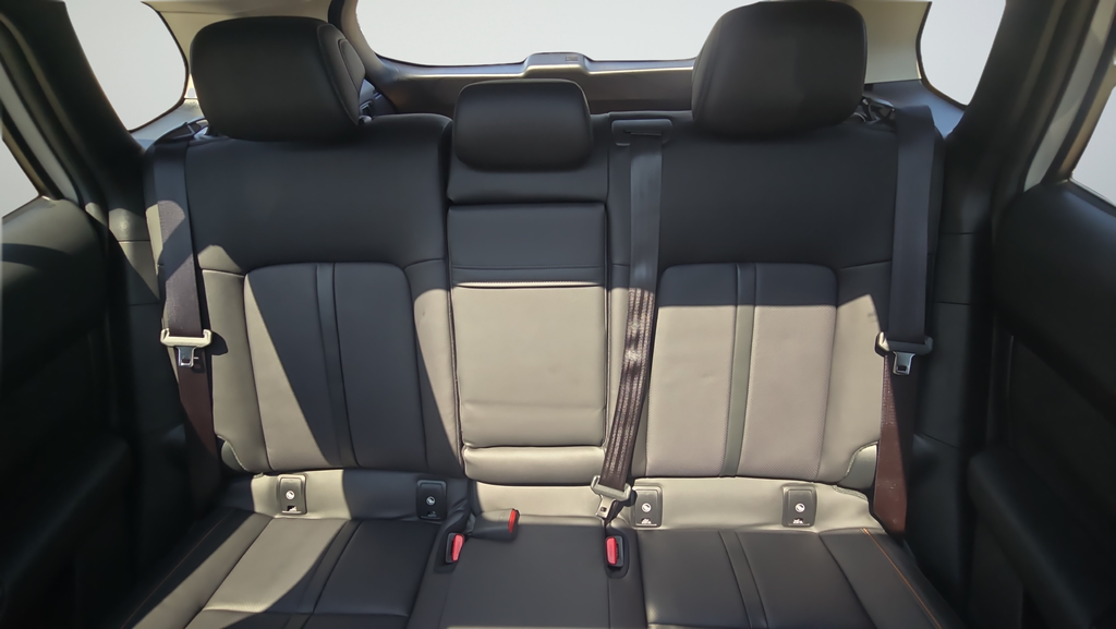 New 2026 Wind Chill Pearl Mazda Premium image 22