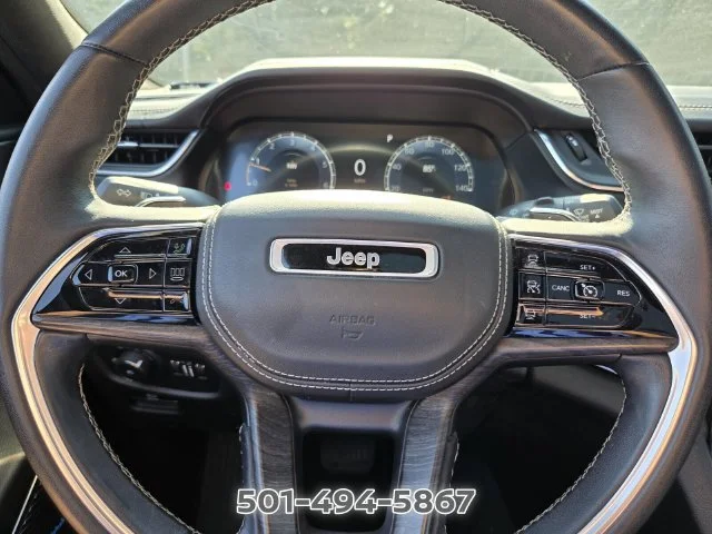 Used 2022 Silver Jeep Overland image 22