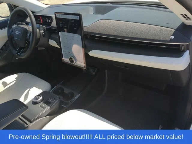 Used 2023 White Ford Premium image 51