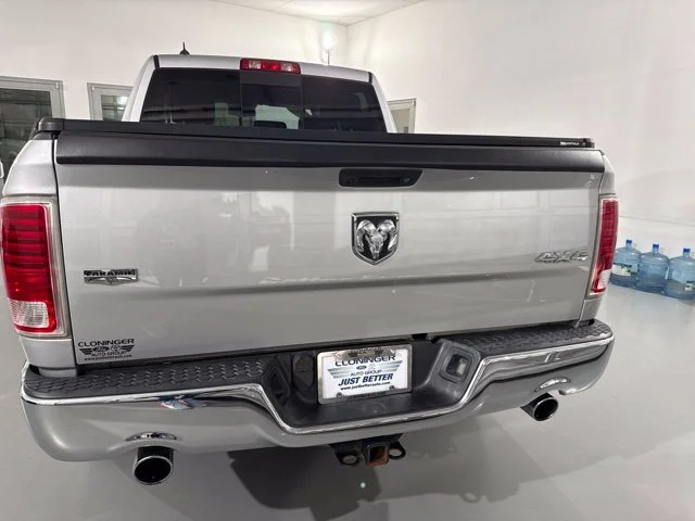 Used 2017 Silver Ram Laramie image 7