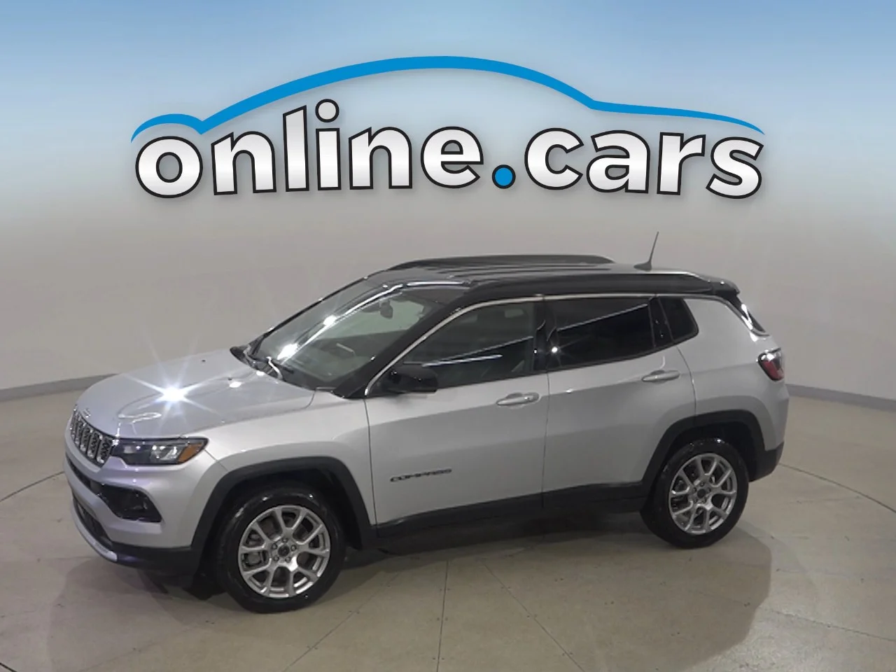 Used 2025 Silver Jeep Limited image 1