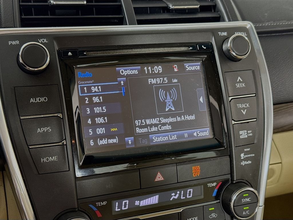 Used 2015 Attitude Black Toyota XLE image 5