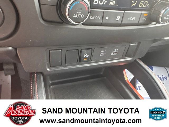 Used 2025 Orange Nissan PRO-X image 22