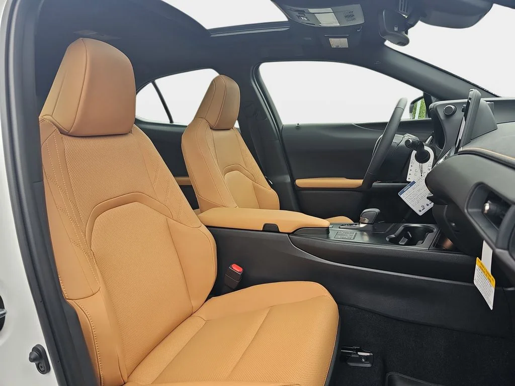 New 2026 Ultra White Lexus PREMIUM AWD image 10